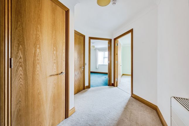 5, Orchid Court, Guernsey Lane, Swindon photo 2
