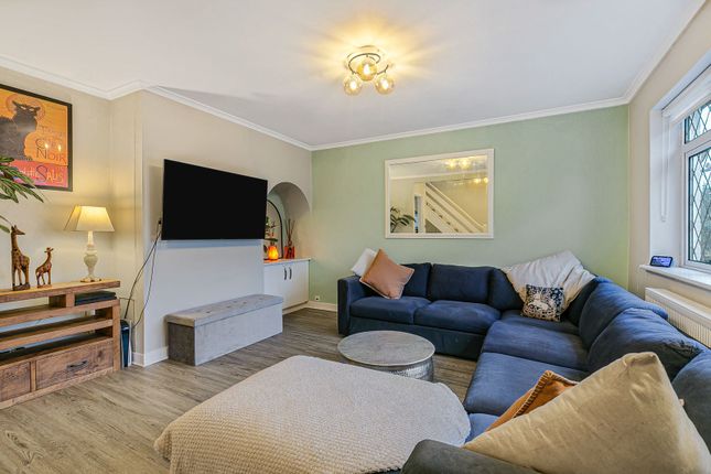 32 Crewes Lane, Warlingham photo 3
