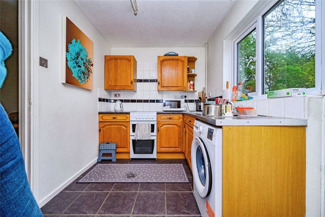 15, Repton Close, Luton photo 4
