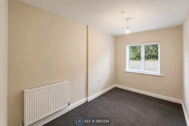 Flat, Priory Court Priory View Road, Bournemouth photo 4