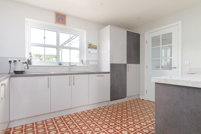 28, Balvaird Avenue, Perth photo 4