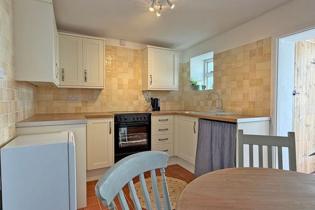16, Cotford Road, Sidmouth photo 3