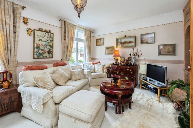 272, Faversham Road, Ashford photo 2