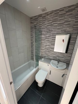 Flat 1, 2a, Union Street, PONTEFRACT photo 3