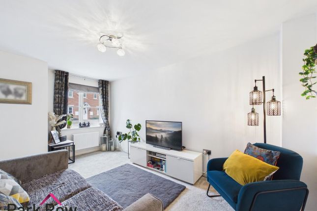 30, Daisy Bank Avenue, Leeds photo 2