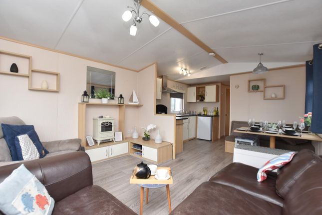 Carnaby Accord, New Beach Holiday Park, Dymchurch photo 2