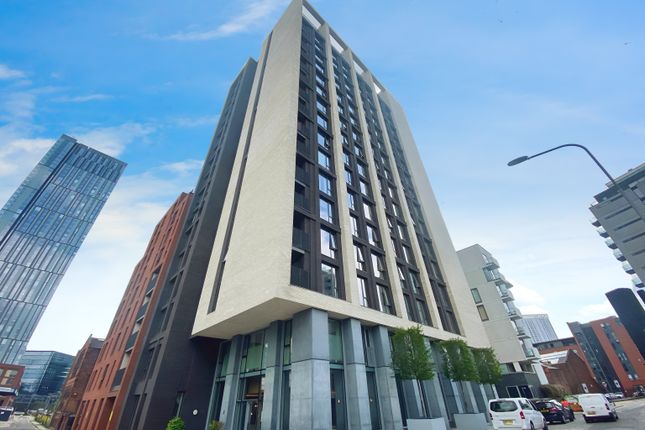 Thumbnail Penthouse to rent in Queen Street, Salford