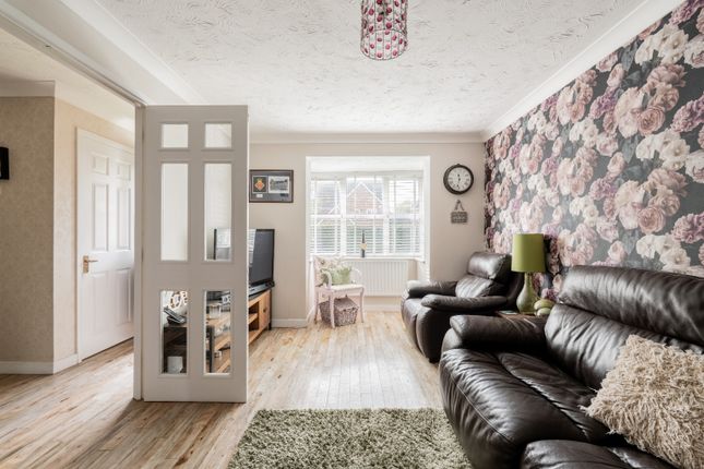 55, Darenth Park Avenue, Dartford photo 4