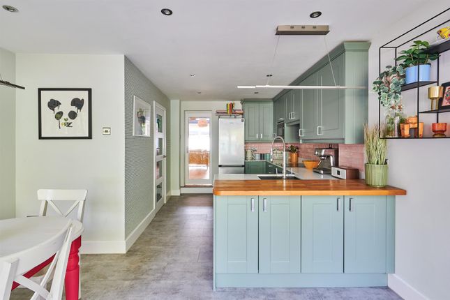 End terrace house for sale in Barrowell Green, Winchmore Hill, London