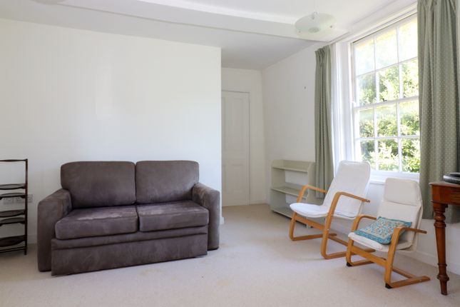 Mews Cottage, 39 West Street, Alresford photo 4