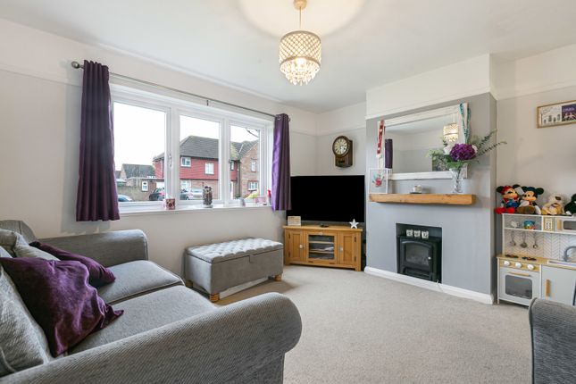 32, Charles Road, Surrey photo 4