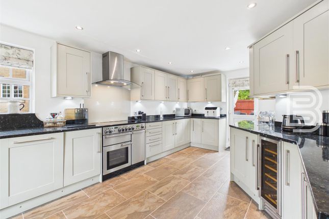 1, Brambling Close, Rugby photo 4