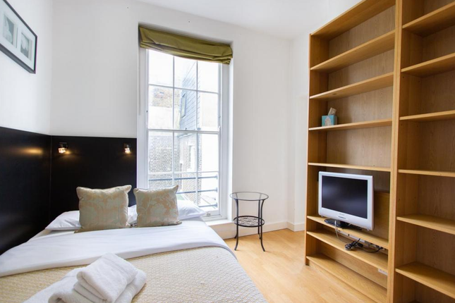 Flat 301, 192 North Gower Street, Euston photo 2