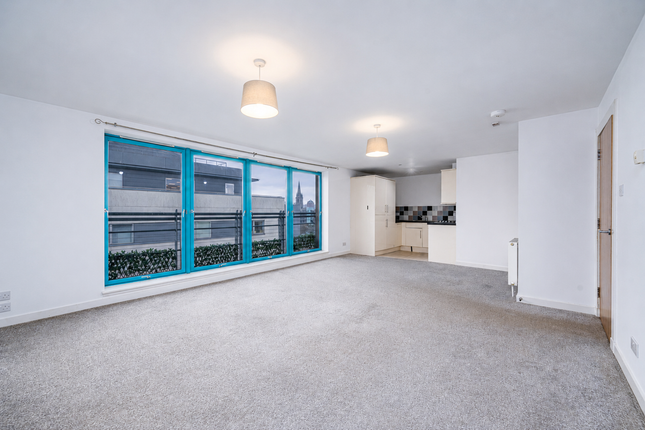 Panmure Court, Dundee photo 3