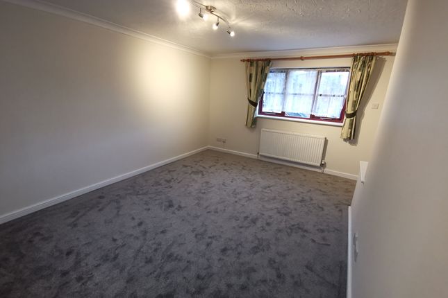 Terraced house to rent in Lime Close, Harrow