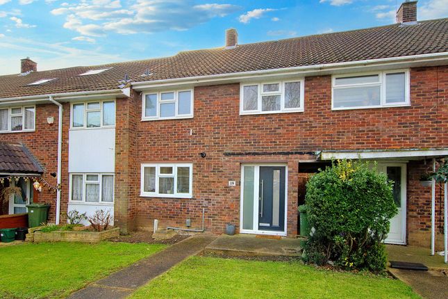 Terraced house for sale in Cattawade Link, Basildon