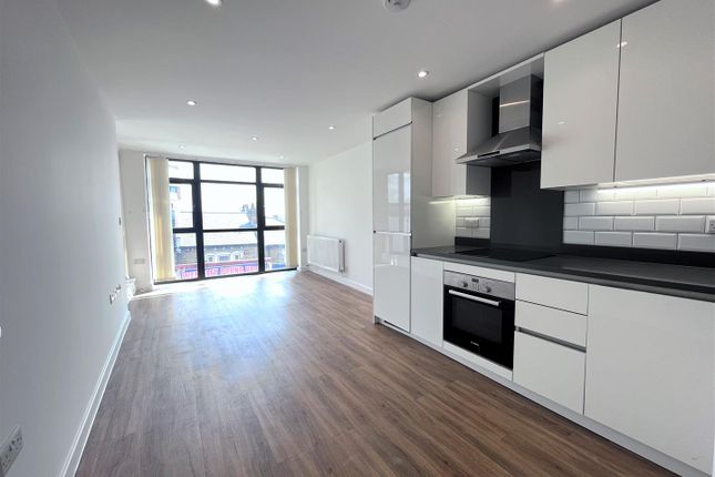 Thumbnail Flat to rent in High Road, Wembley