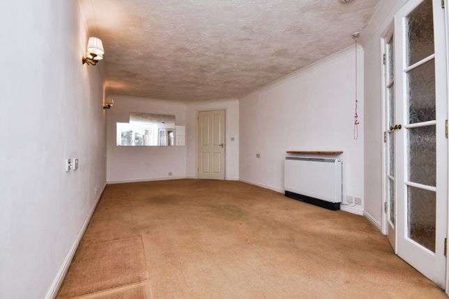 43, Hampsfell Grange, Grange-over-Sands photo 3
