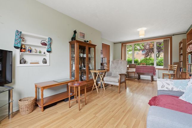 26, Scott Path, Glenrothes photo 4