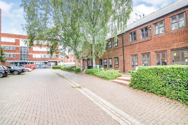 Maisonette for sale in Victoria Street, West Bromwich