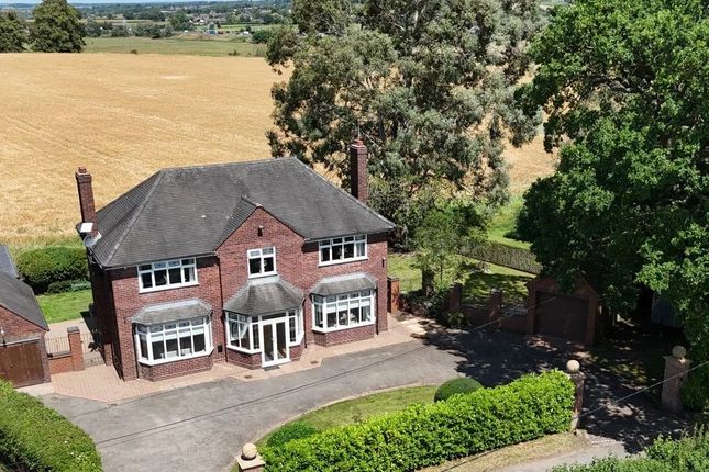 Radwood, Old Vicarage Lane, Stafford photo 4