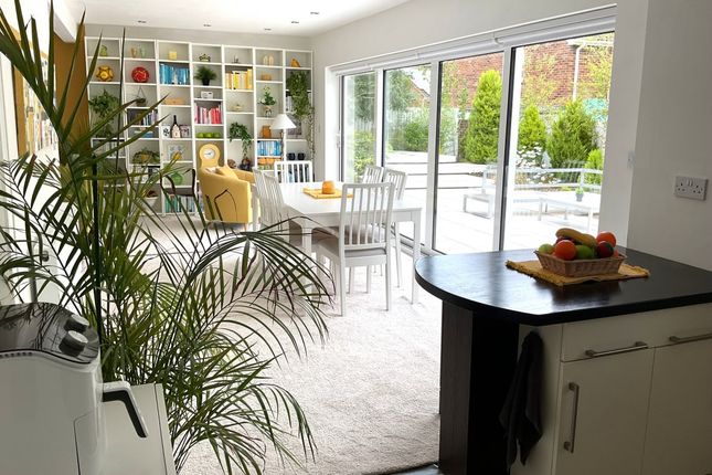 12, Valley Road, Brackley photo 5
