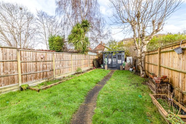 23, Ongar Road, Surrey photo 4