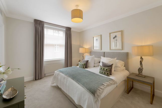 Terraced house for sale in Herbert Crescent, London