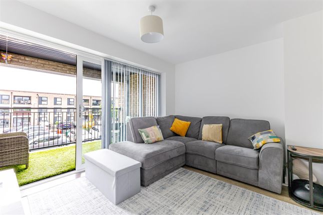 88, Bourne Court, Ruislip photo 3