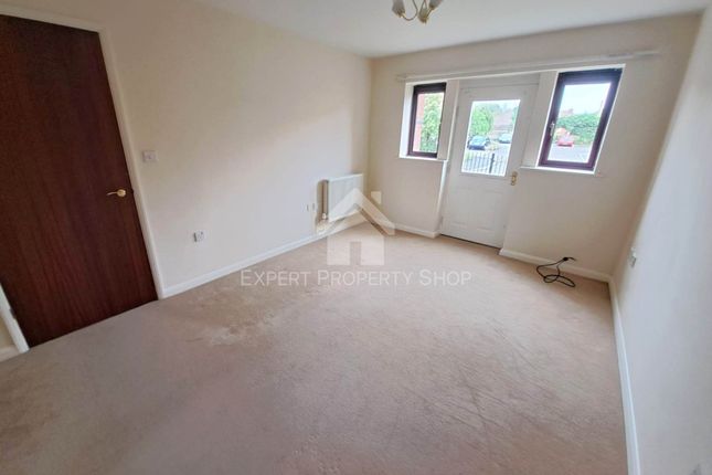 2 The Pines (Rent Account), Worksop photo 2