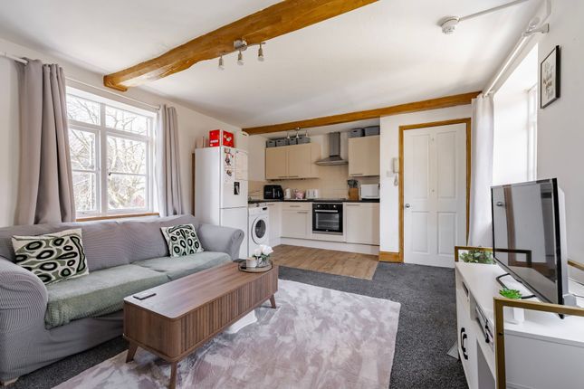 Flat 4, The Old Manor House, Dereham photo 3