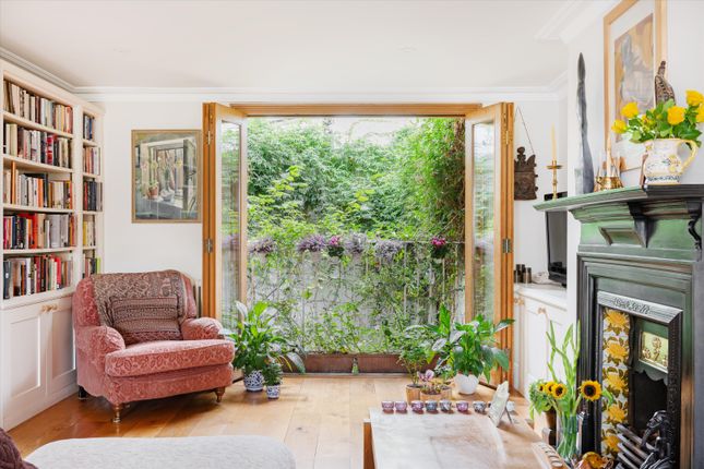 6, Perrins Lane, London photo 3