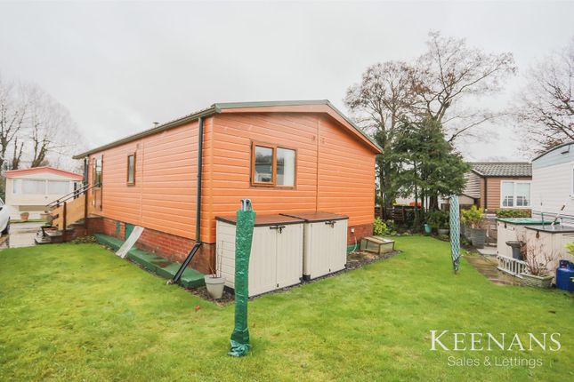Mobile/park home for sale in Willow, Three Rivers Country Park, West Bradford, Clitheroe
