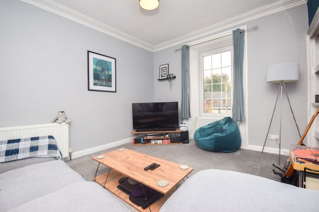 2, Leighton Square, Blairgowrie photo 4