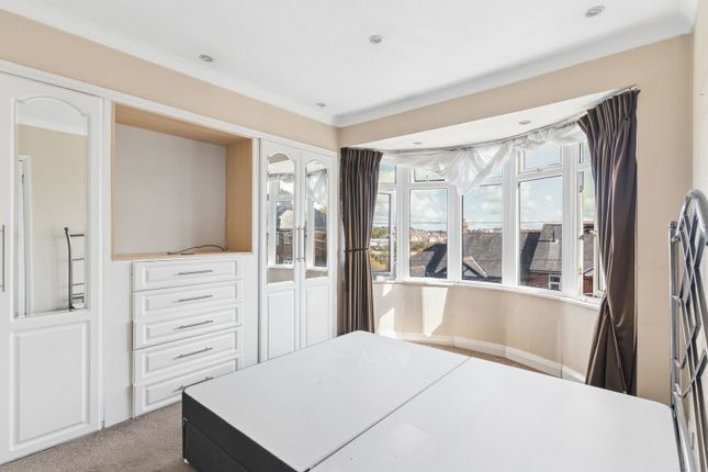 119, Strathmore Avenue, Luton photo 4