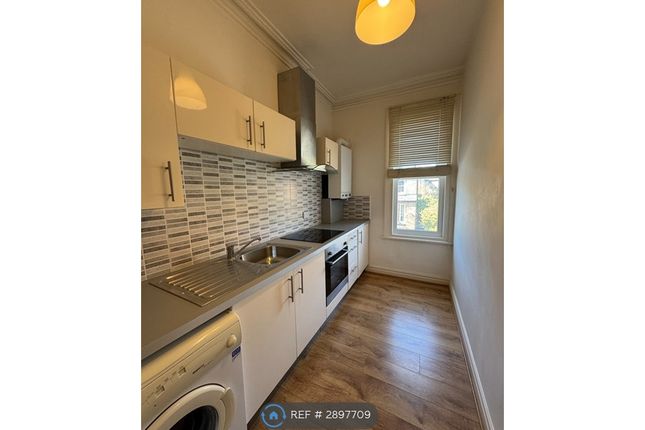 Flat C, Kinross Road, Waterloo photo 4