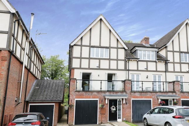 Thumbnail Town house for sale in Laneham Place, Kenilworth