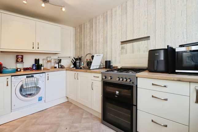50, Henbury Court, Bristol photo 2