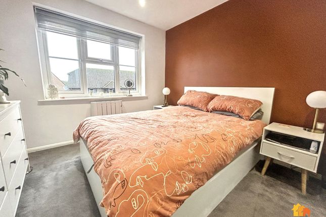 5 Stoney Grove, Chesham photo 3