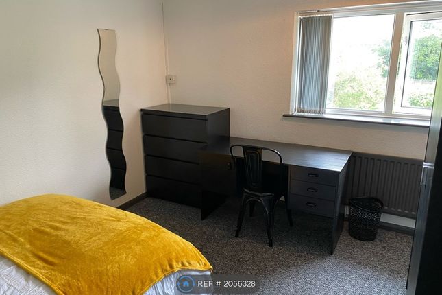Room to rent in Ashby Crescent, Loughborough