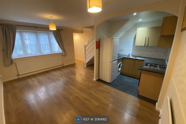 Knights Manor Way, Dartford photo 3