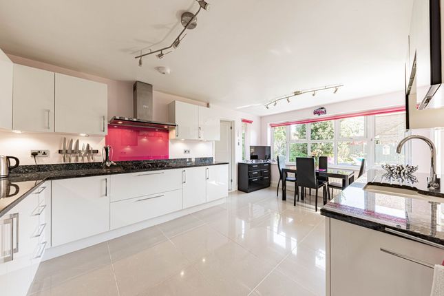 10 Ospringe Place, Faversham photo 2
