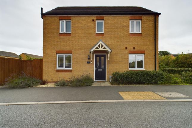 Thumbnail Semi-detached house for sale in Poplar Court, Penyffordd, Chester
