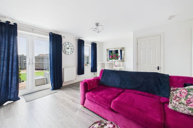 36, Poppy Field, Coleford photo 2