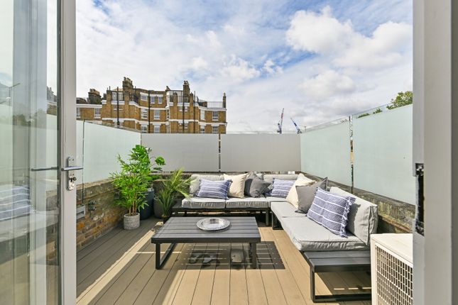 41, First Street, London photo 2