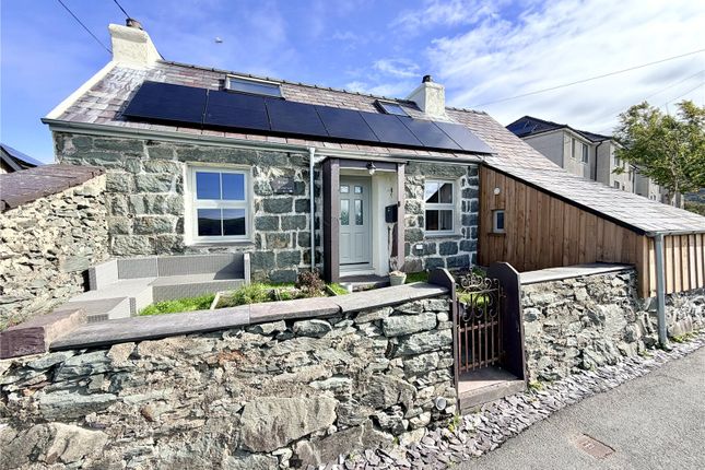 2-bed detached on Bron Dinorwic,, Dinorwig, Gwynedd, £290,000