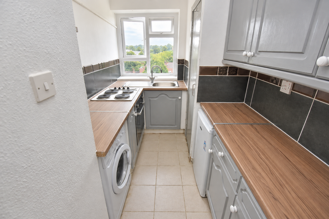 33 Phoenix Court, Birmingham photo 4
