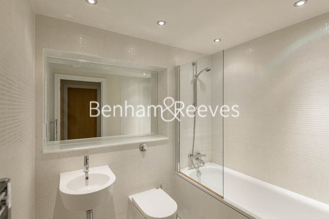 Flat to rent in Millharbour, Canary Wharf