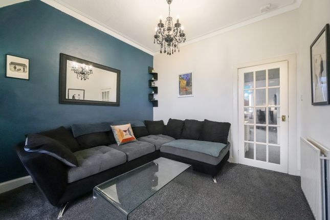 2b, Edgefield Road, Loanhead photo 4