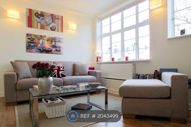 Thumbnail Flat to rent in Warner House, London